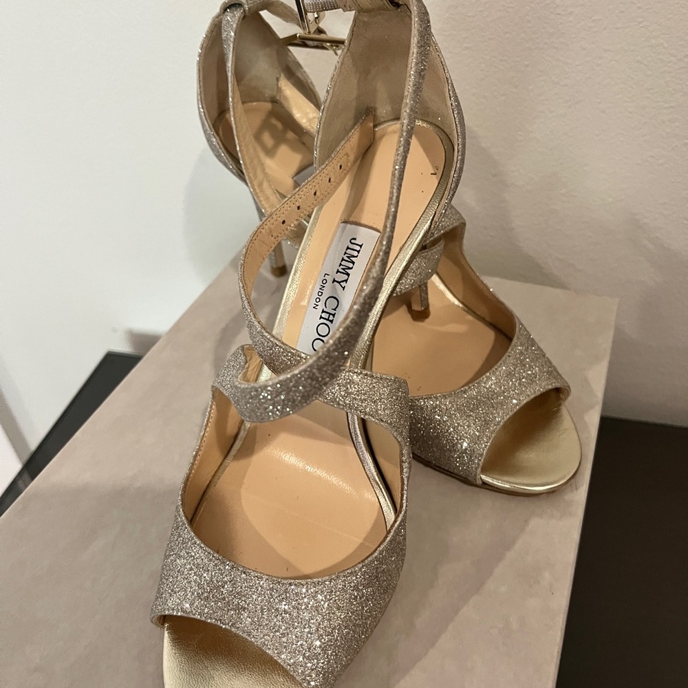 Jimmy Choo - Picture 3 of 6